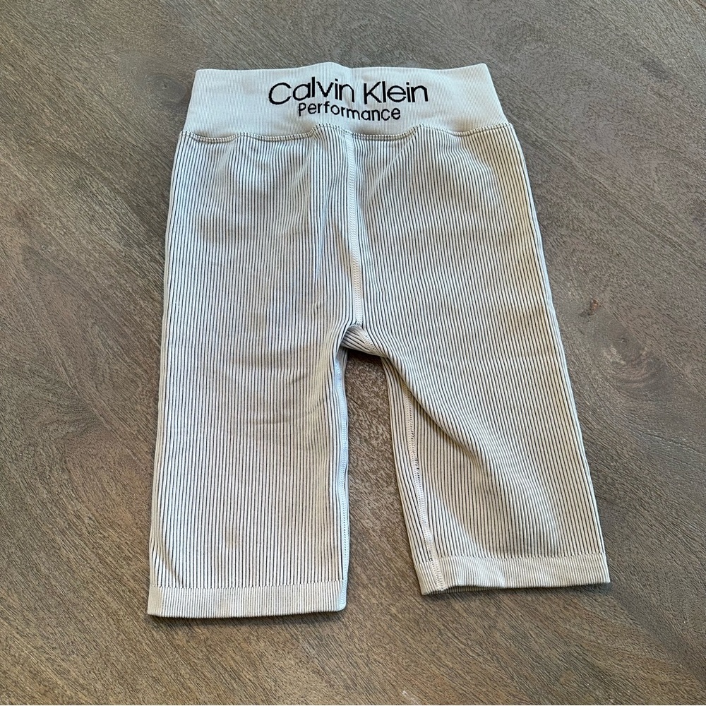 CALVIN KLEIN Performance High Waisted Shorts S